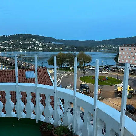 Casa Da Ponte By Oktheway Pontedeume